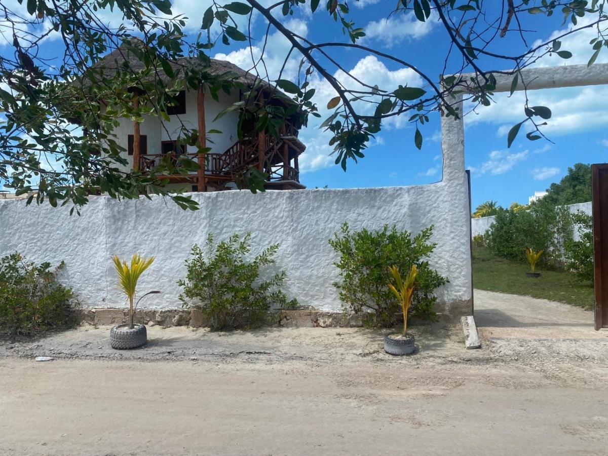 Holbox Te Quiero Luxury Suites Exterior photo